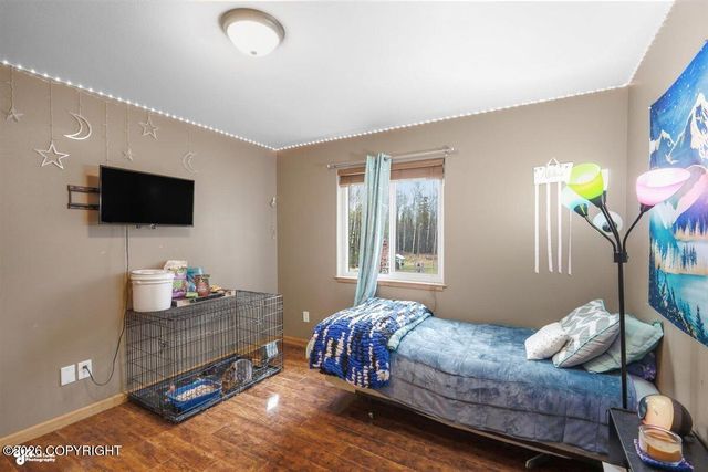 1485 N Meadow Lakes Loop, Wasilla, AK 99623