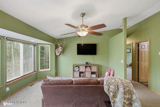 1485 N Meadow Lakes Loop, Wasilla, AK 99623