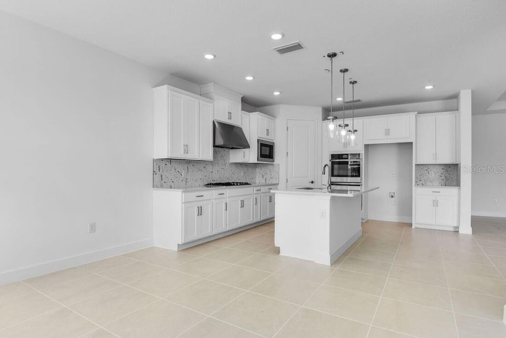 Image 15 of property listing at 672 JUNONIA BOULEVARD, New Smyrna Beach, FL 32168