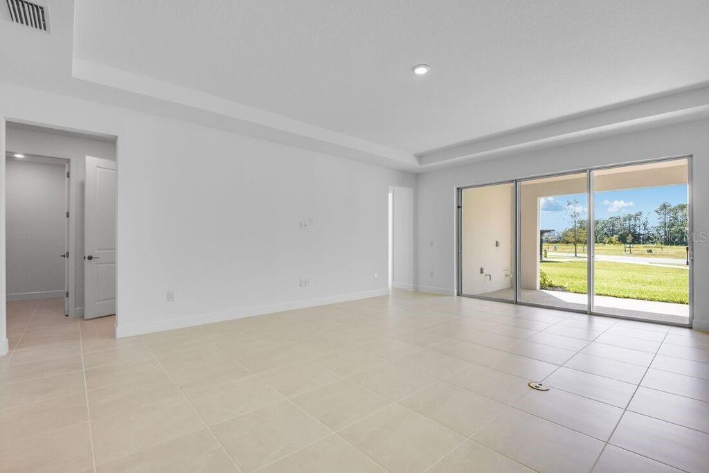 Image 10 of property listing at 672 JUNONIA BOULEVARD, New Smyrna Beach, FL 32168