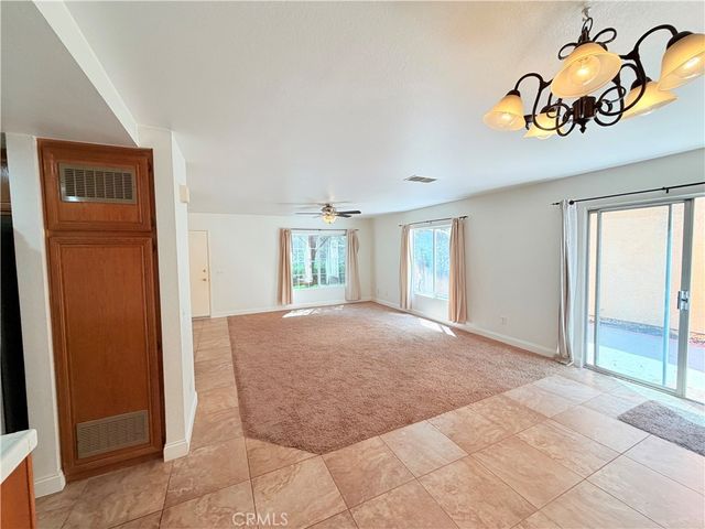 25152 Steinbeck B, Stevenson Ranch, CA 91381
