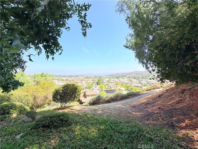 25152 Steinbeck B, Stevenson Ranch, CA 91381