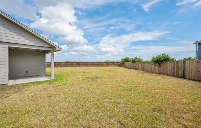 2165 Medusa Dr, Portland, TX 78374