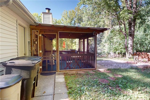 5308 Westrock Drive, Pfafftown, NC 27040
