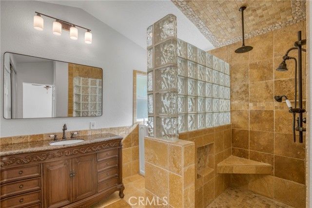 36 Bloomdale, Irvine, CA 92614