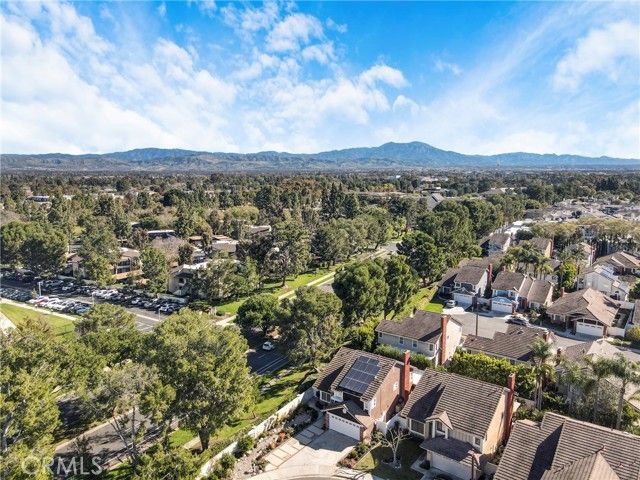 36 Bloomdale, Irvine, CA 92614