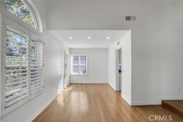 36 Bloomdale, Irvine, CA 92614