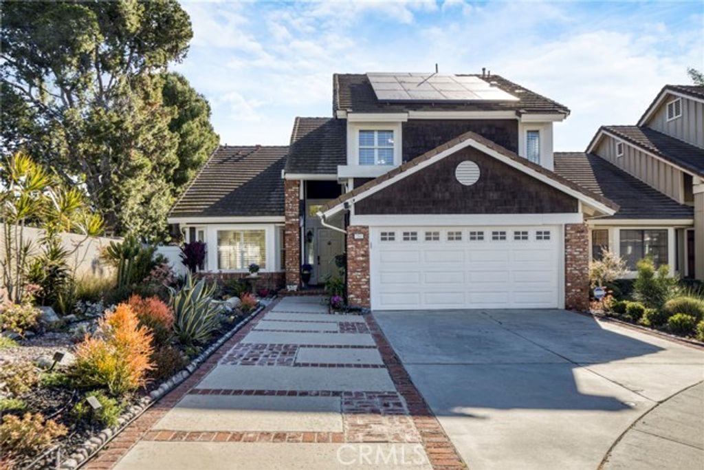 36 Bloomdale, Irvine, CA 92614