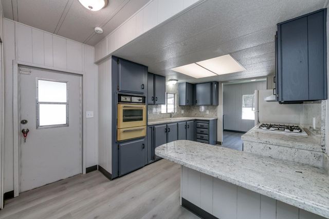 3138 W Dakota Avenue SP107, Fresno, CA 93722
