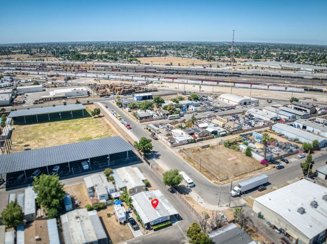 3138 W Dakota Avenue SP107, Fresno, CA 93722
