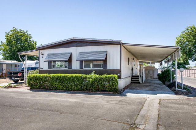 3138 W Dakota Avenue SP107, Fresno, CA 93722