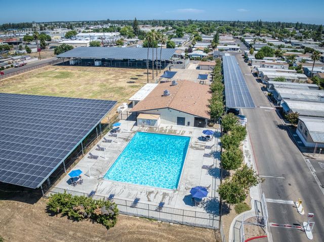 3138 W Dakota Avenue SP107, Fresno, CA 93722