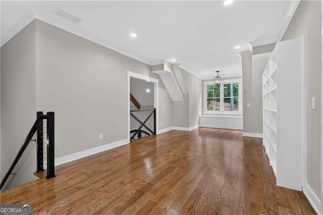 1009 Davenport Circle, Powder Springs, GA 30127