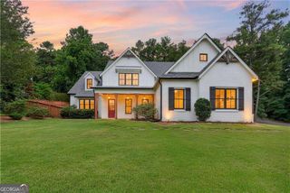1009 Davenport Circle, Powder Springs, GA 30127