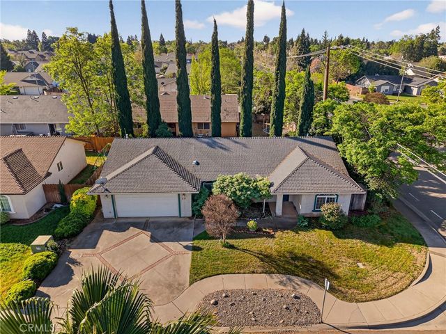 29 La Bella Court, Chico, CA 95973