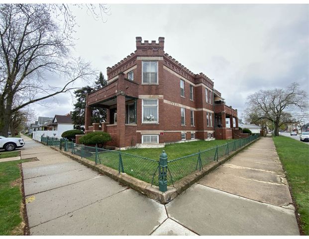 13402 S Buffalo Avenue, Chicago, IL 60633