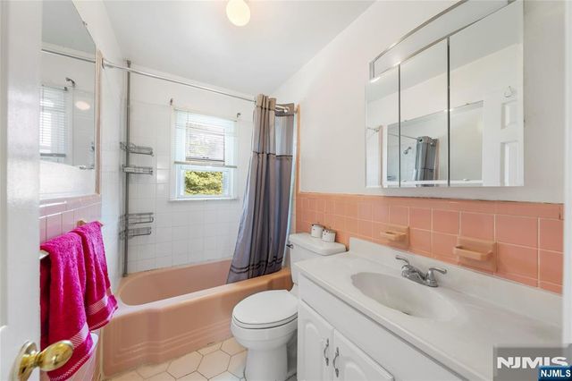 425 Adrianne Court, Orange, NJ 07050