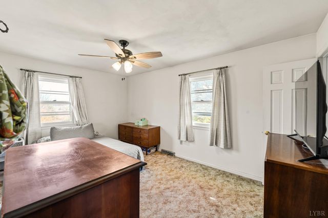 1872 Wards Road, Hurt, VA 24563