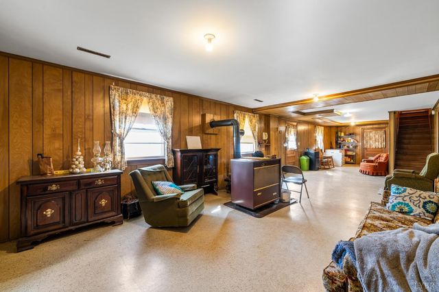 1872 Wards Road, Hurt, VA 24563