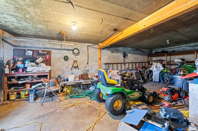 1872 Wards Road, Hurt, VA 24563