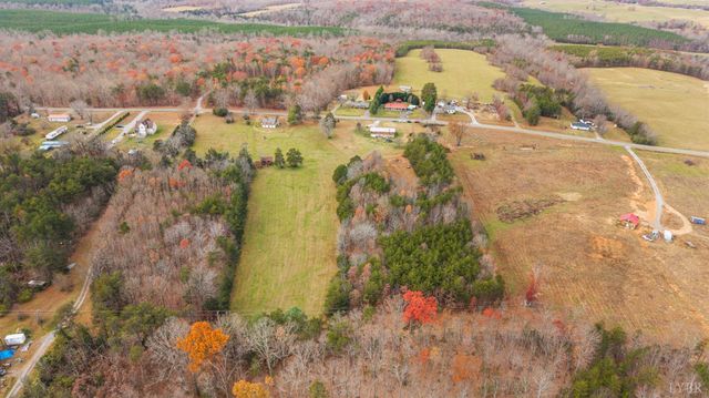 1872 Wards Road, Hurt, VA 24563