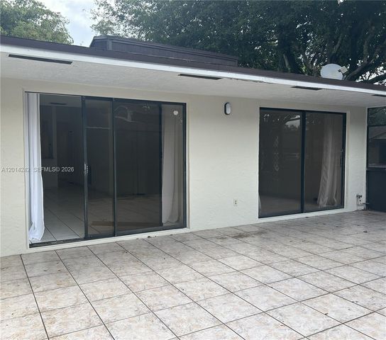 6804 SW 37th St 11-E, Miramar, FL 33023