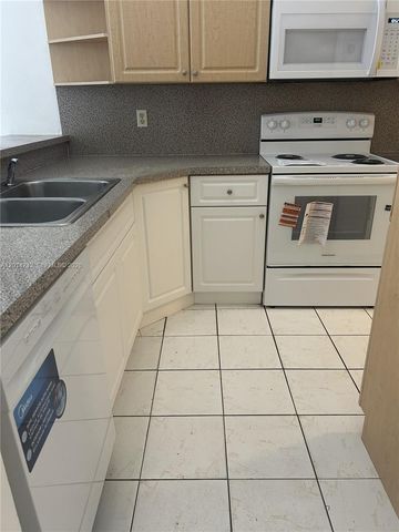 6804 SW 37th St 11-E, Miramar, FL 33023
