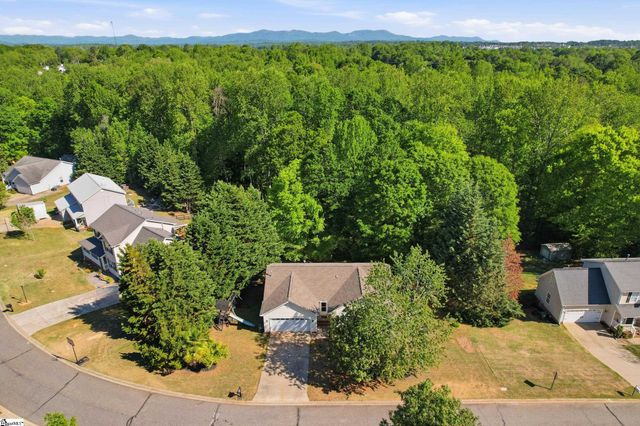 711 Timberwood Ridge, Greer, SC 29651