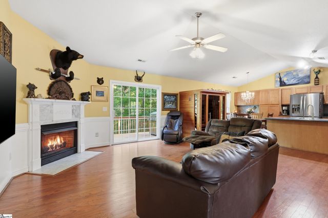 711 Timberwood Ridge, Greer, SC 29651