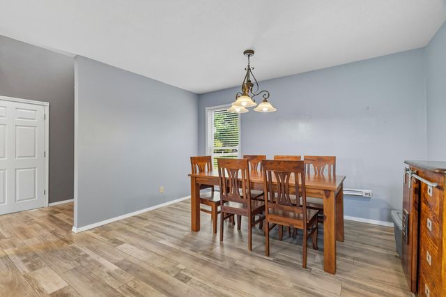 109 Diamond Hill Court, Hollister, MO 65672