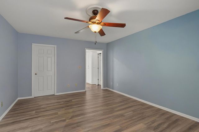 109 Diamond Hill Court, Hollister, MO 65672