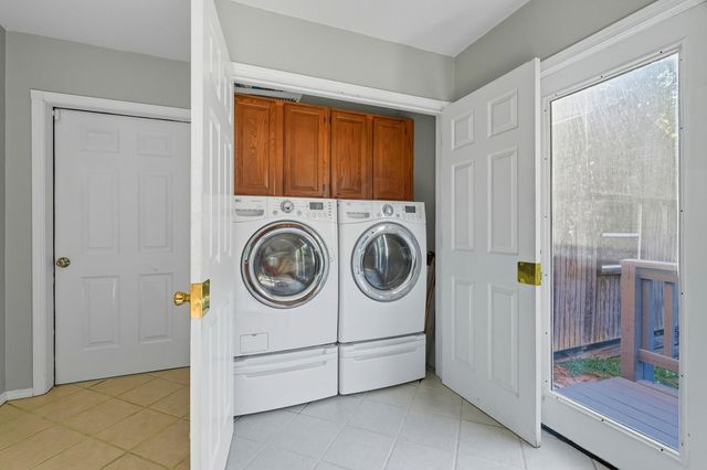 109 Diamond Hill Court, Hollister, MO 65672