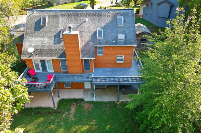 109 Diamond Hill Court, Hollister, MO 65672