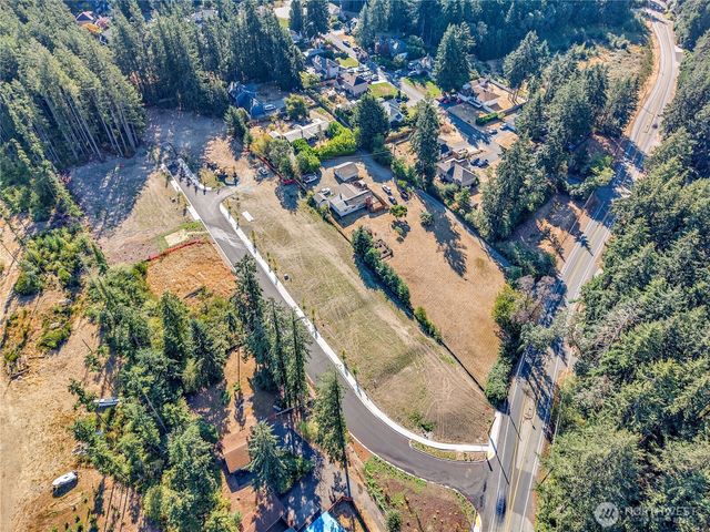 1 Windham Lane, Bremerton, WA 98311