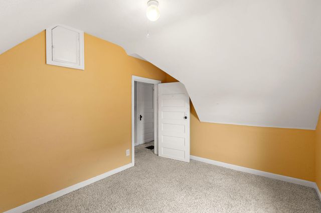 3944 17th Avenue S, Minneapolis, MN 55407