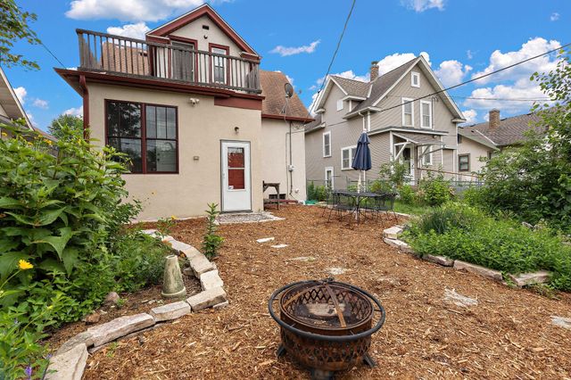 3944 17th Avenue S, Minneapolis, MN 55407