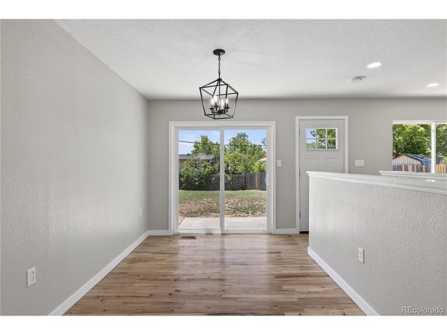 9200 Aspen Dr, Denver, CO 80229