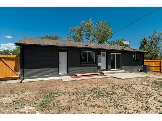 9200 Aspen Dr, Denver, CO 80229