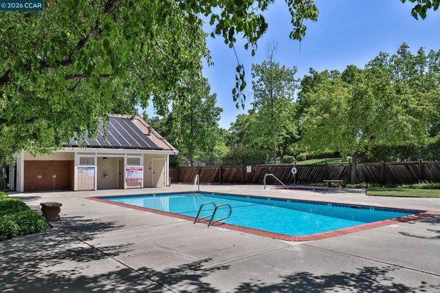 410 Camelback Road, Pleasant Hill, CA 94523