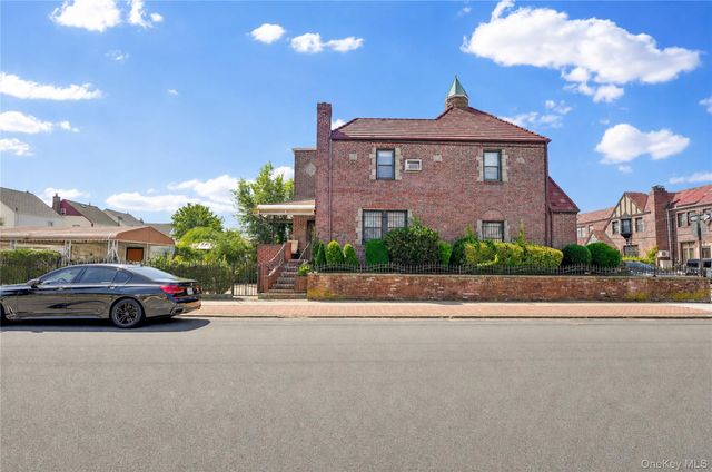 130-01 227th Street, Laurelton, NY 11413