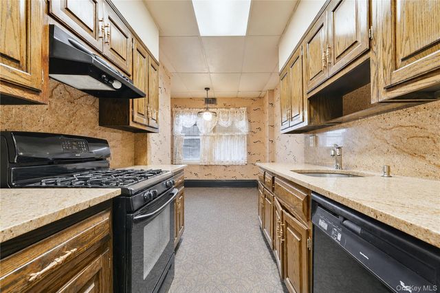 130-01 227th Street, Laurelton, NY 11413