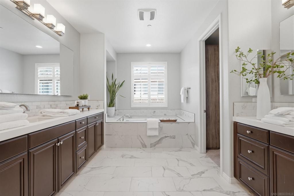 Image 24 of property listing at 6637 Brookite CT, Carlsbad, CA 92009