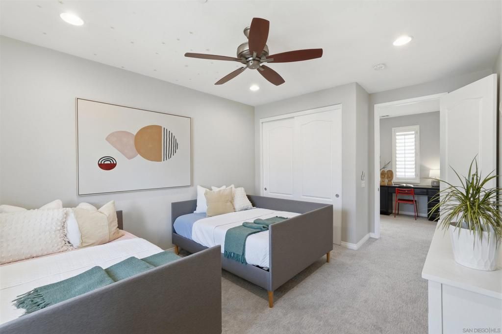 Image 28 of property listing at 6637 Brookite CT, Carlsbad, CA 92009