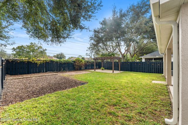 2013 Sorento Circle, Melbourne, FL 32904