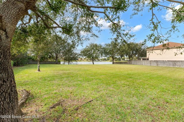 2013 Sorento Circle, Melbourne, FL 32904