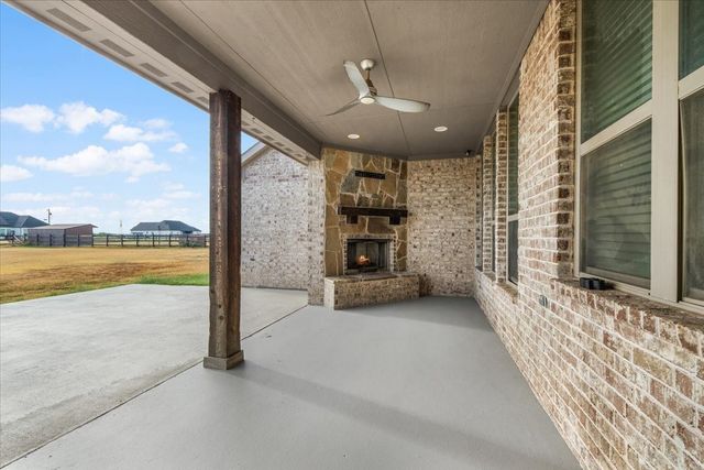 6028 Berry Ridge Lane, Joshua, TX 76058