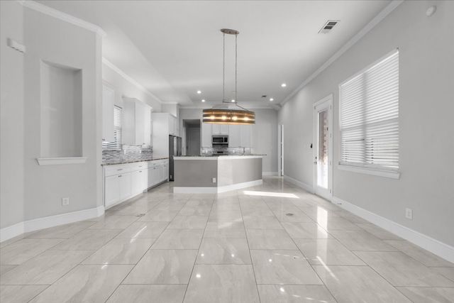 6028 Berry Ridge Lane, Joshua, TX 76058