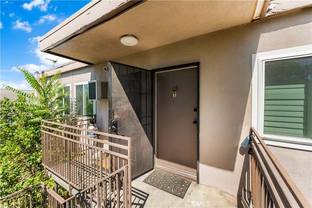 7135 Coldwater Canyon Avenue 16, North Hollywood, CA 91605