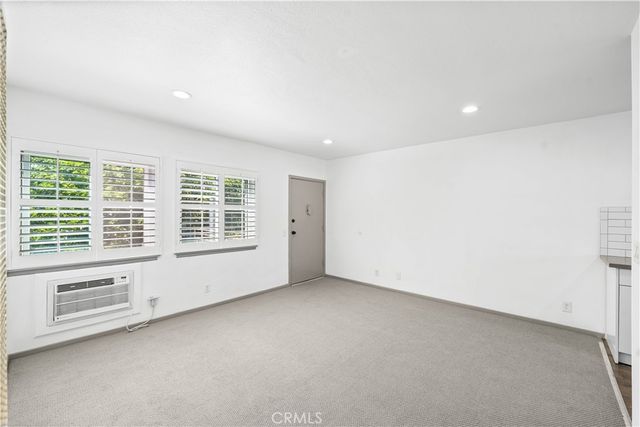 7135 Coldwater Canyon Avenue 16, North Hollywood, CA 91605
