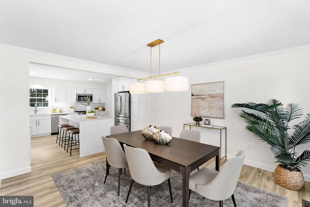 13208 TUCKAWAY DR, Herndon, VA 20171